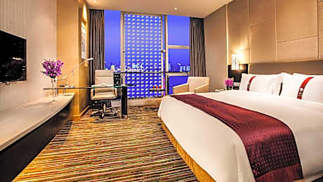 HOLIDAY INN RIVER VIEW ROOM