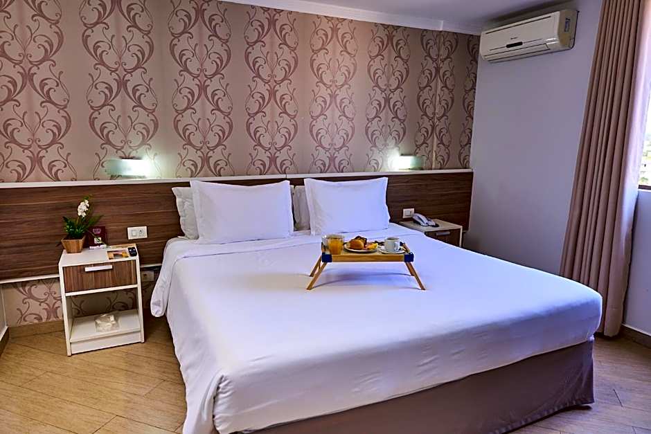 Foz Plaza Hotel