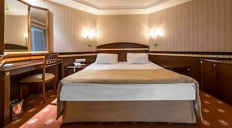 Junior Suite One Bedroom