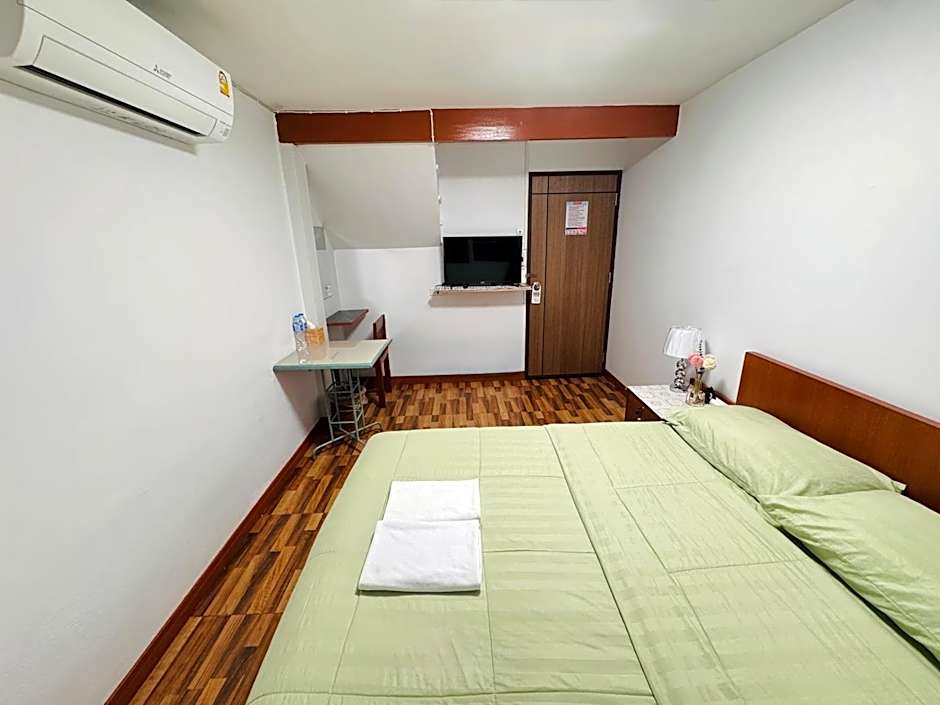 The Best House&Hostel