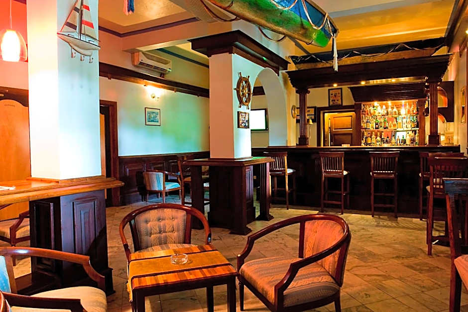 Protea Hotel by Marriott Dar es Salaam Courtyard