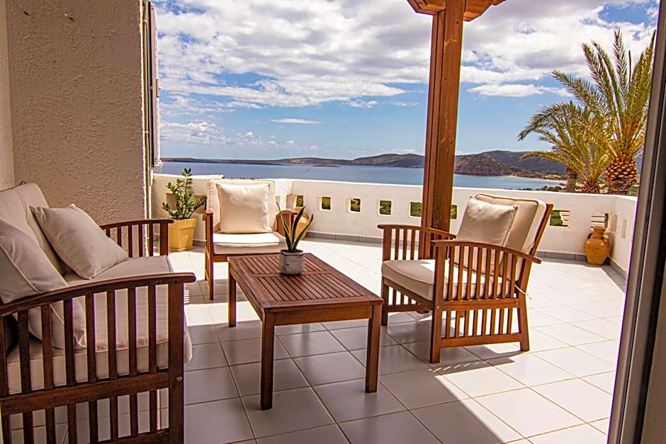 Castri Village Hotel