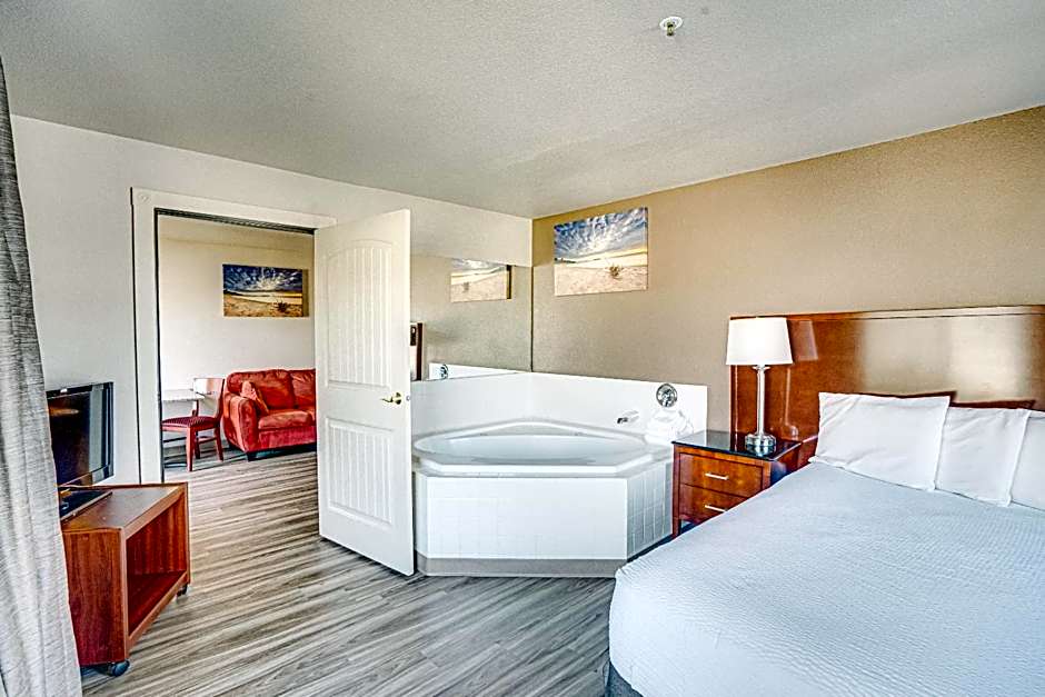 The Ashley Inn & Suites