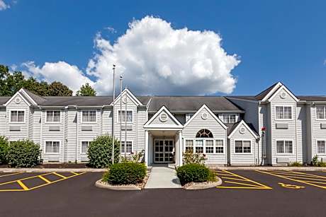 Microtel Inn & Suites by Wyndham Sunbury/Columbus North