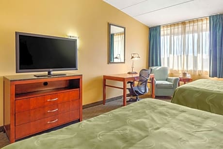 Queen Room with Two Queen Beds - Non-Smoking