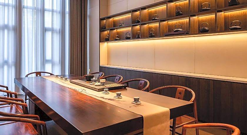 Grand Mercure Yichang Waitan