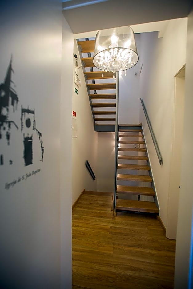 Thomar Story - Guest House