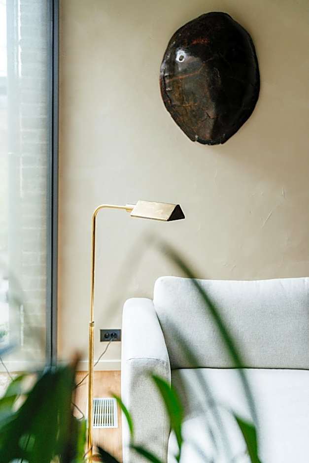 Chambre d'Amis by Alix