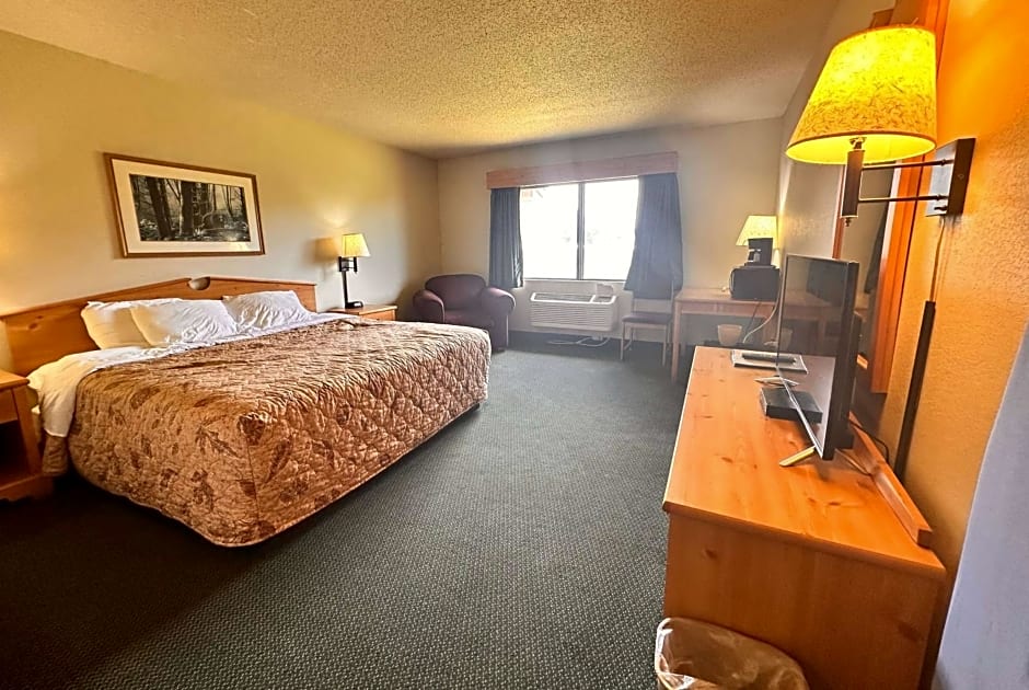 Shell Lake Lodge, a Travelodge by Wyndham