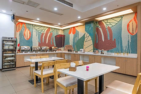 Hanting Hotel Chongqing Rongchang Nanmen Bridge Pedestrian Street