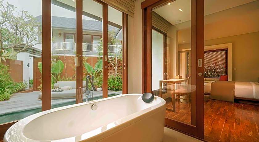 Agra Amurti Villas
