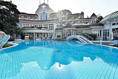 Reduce Hotel Thermal Adults only