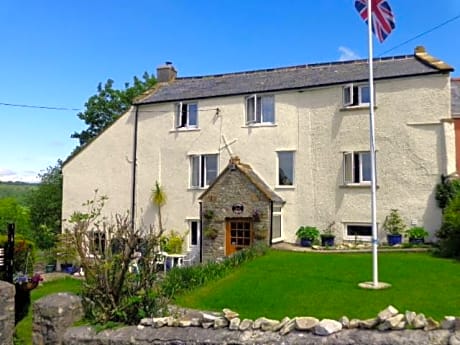 Lodge House B&B