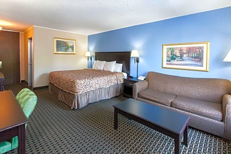 1 Queen Bed Non-Smoking