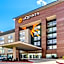 La Quinta Inn & Suites by Wyndham Oklahoma City Airport