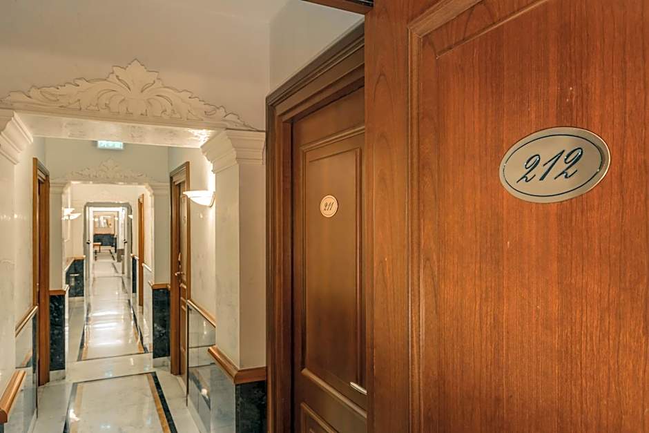 Hotel Borromeo