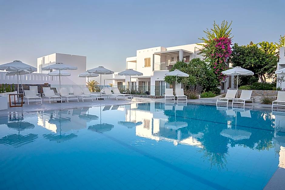 Maritimo Beach Hotel