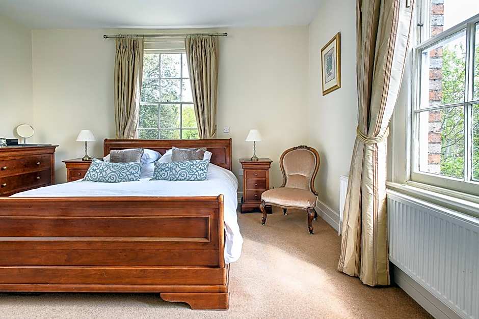 Sissinghurst Castle Farmhouse