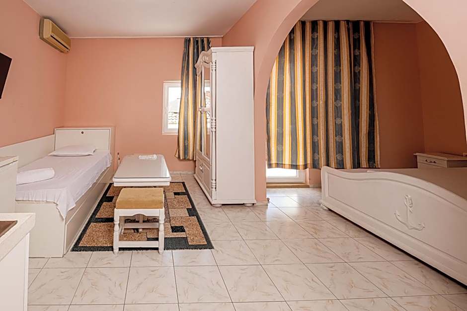 Family Hotel Paros 2