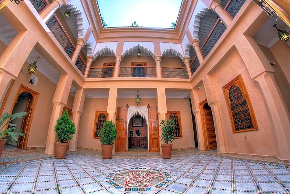 Dar Tasnime