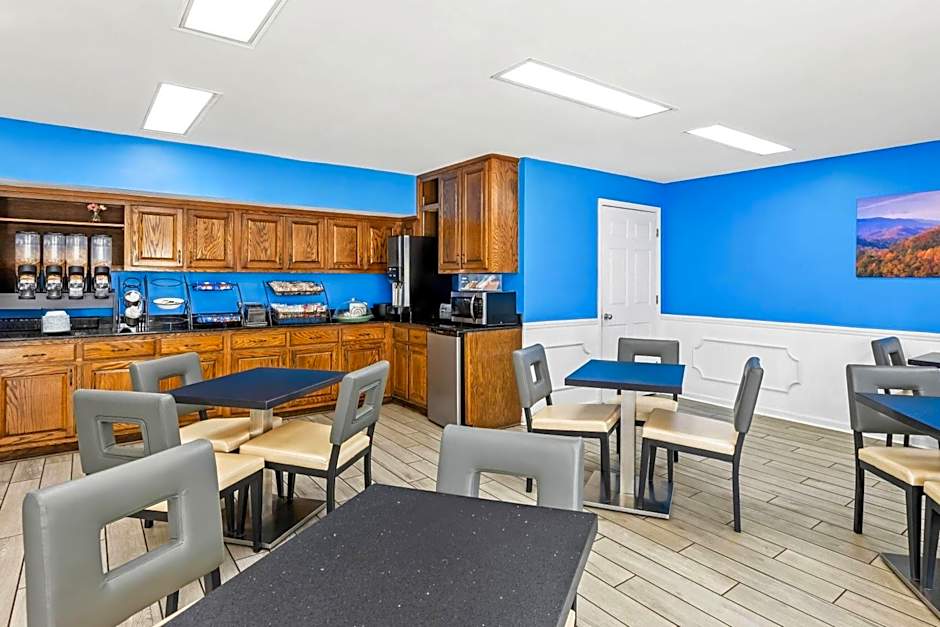 Baymont by Wyndham Forest City