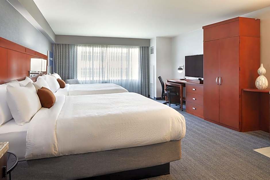 Courtyard by Marriott Los Angeles LAX/Century Boulevard