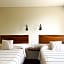 Hotel & Suites Villasol