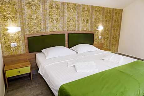 Double Room with Spa Access