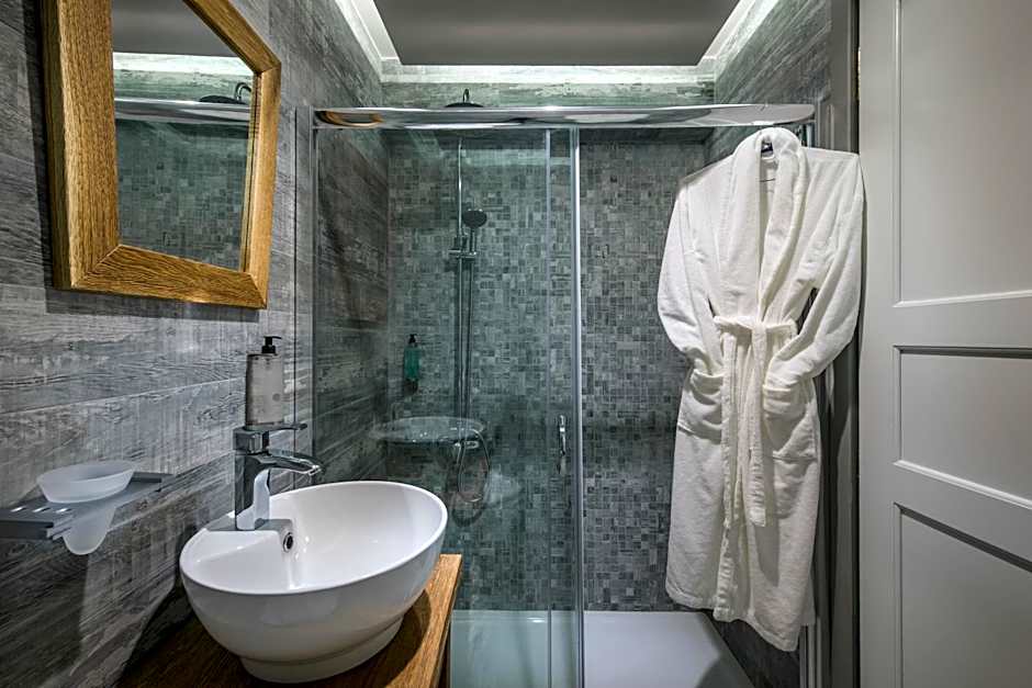 Omiros Boutique Hotel (Adults Only)