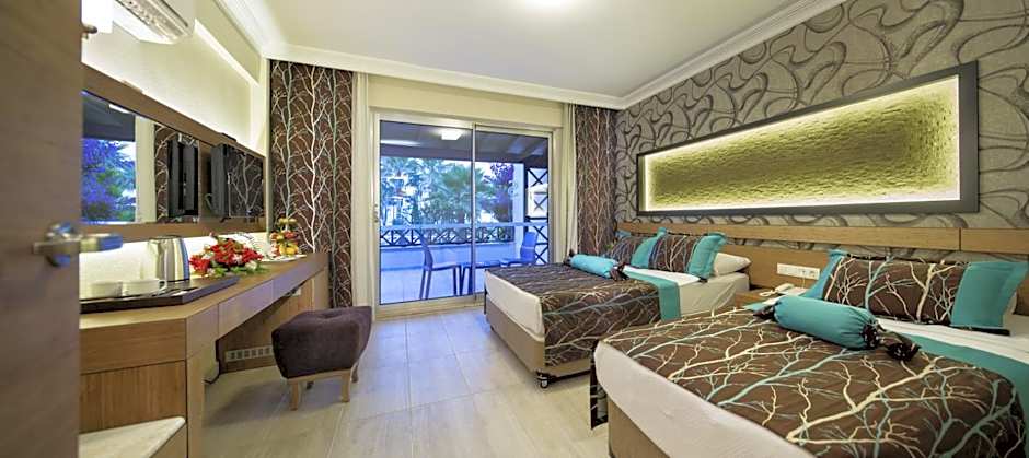 Saphir Hotel & Villas