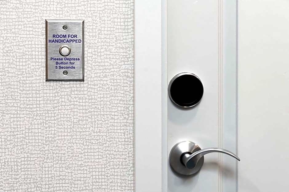 Hampton Inn By Hilton & Suites - Raleigh Downtown