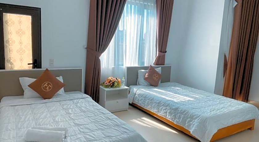 Poetic Hue Hotel & Spa