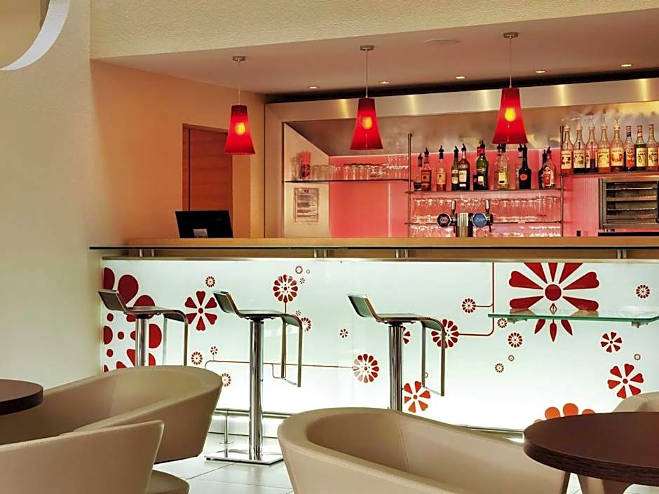 ibis Saintes
