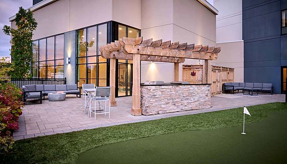 Staybridge Suites Niagara-On-The-Lake By IHG