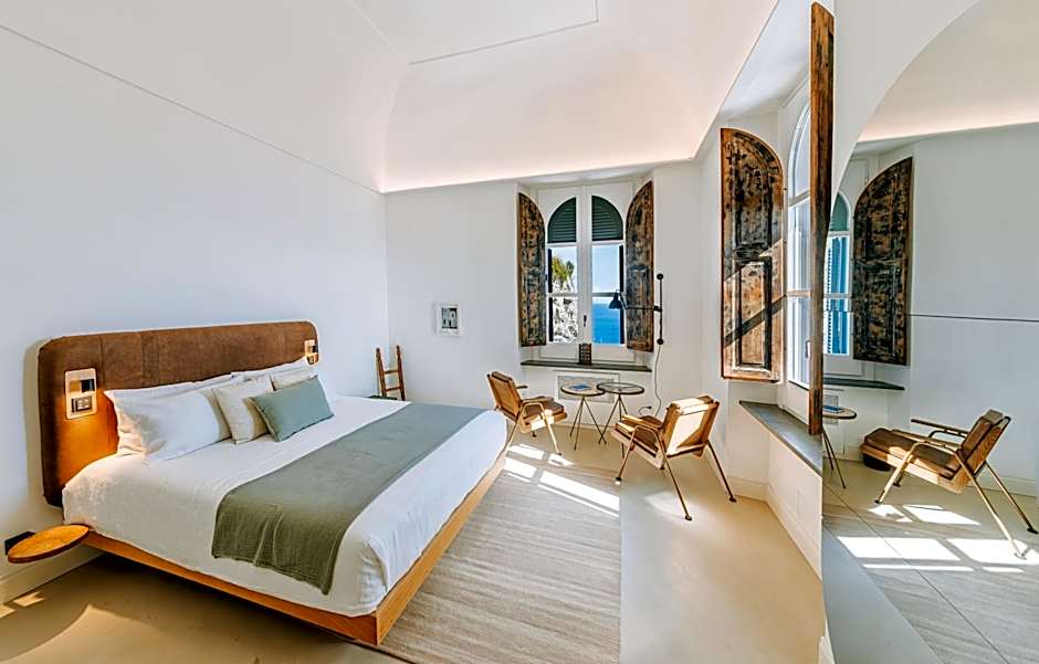 Faro Punta Imperatore