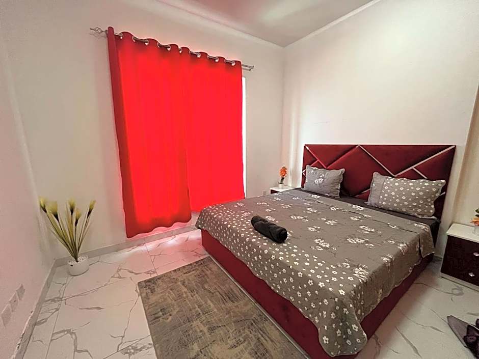 Oasis tower family apartment 2302