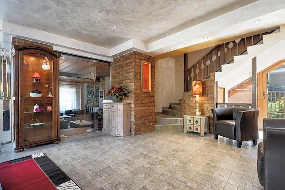 Velinov Boutique Hotel with Free Shuttle