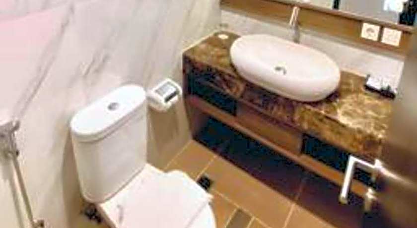 Java Lotus Hotel Jember