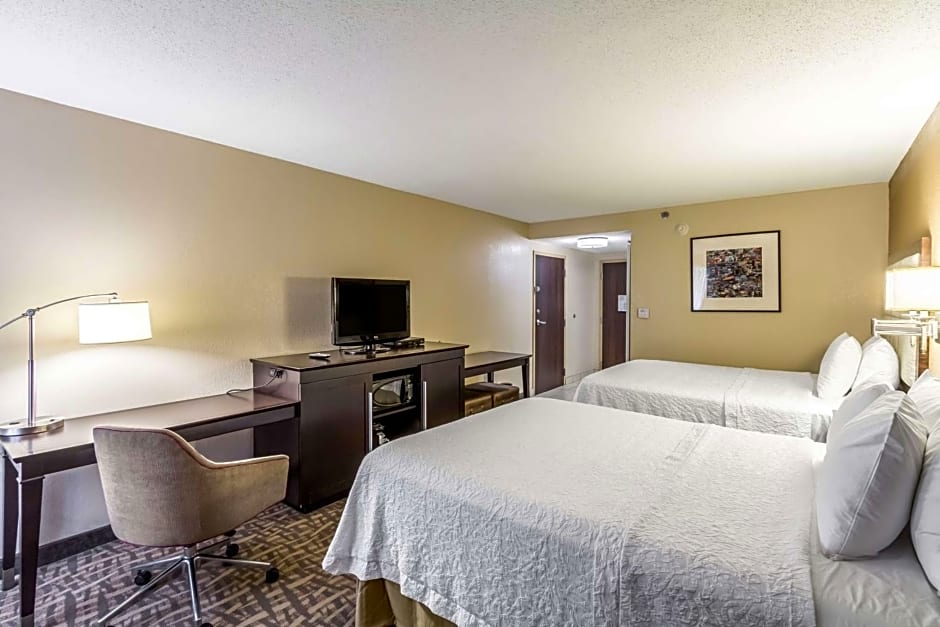 Hampton Inn By Hilton Jackson-Pearl-International Airport