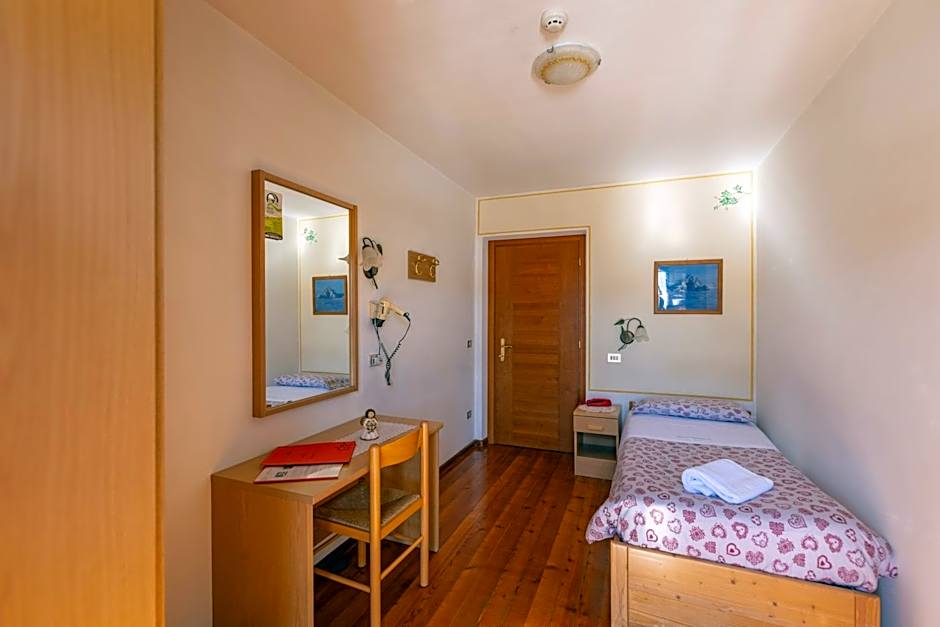 Hotel Edelweiss