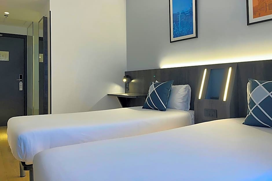 Four Points Flex by Sheraton Madrid Atocha