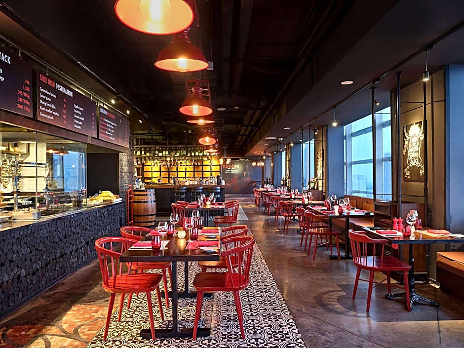 Pullman Saigon Centre Hotel