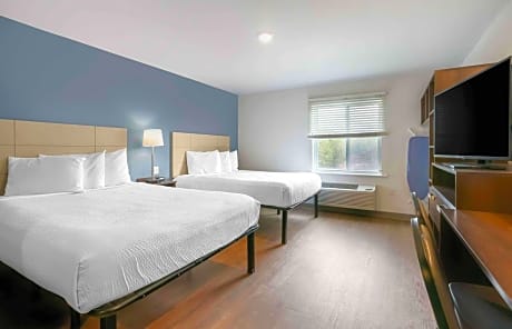 Standard Queen Room with Two Queen Beds - Non-Smoking