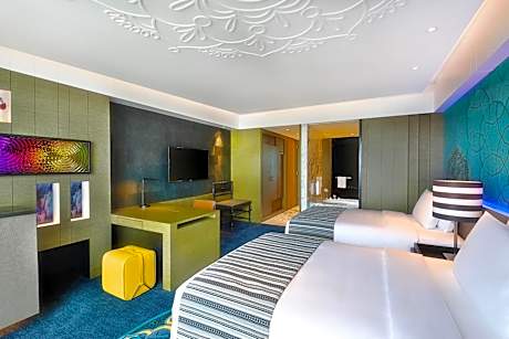 Fabulous Room, 2 Double, Seafront, Balcony