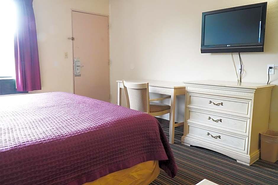 Quality Quarters Inn By OYO Richmond KY I-75