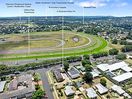 A Raceview Motor Inn
