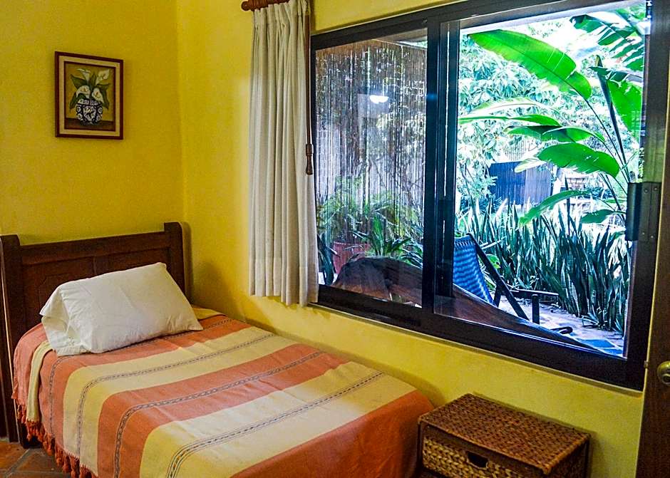 Hotel Casamar Suites