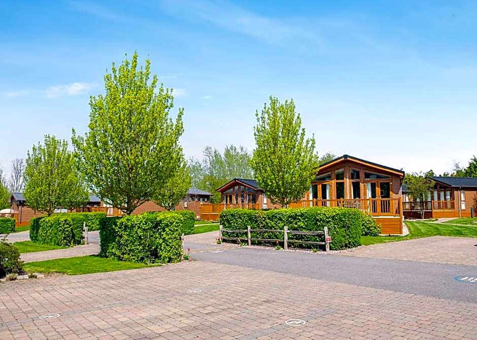 Canterbury Reach Lodge Retreat