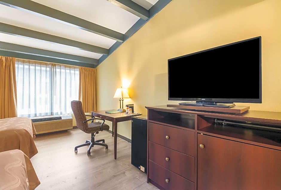 Suburban Studios Buffalo Airport