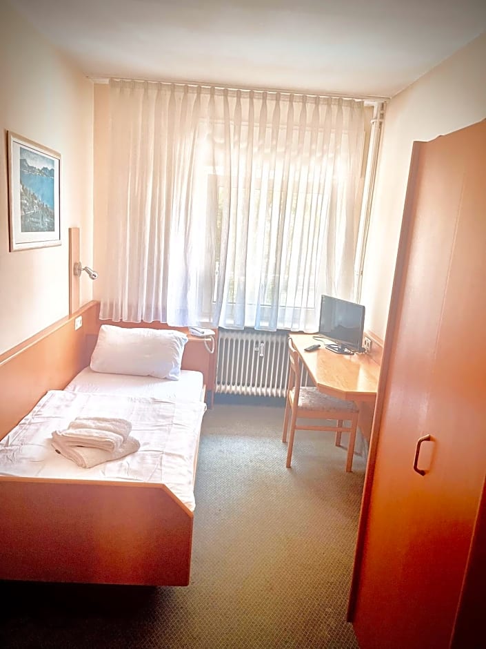 MC Hotel